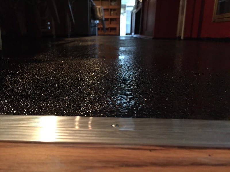 Heavy Duty Rubber Texture Floor Behind Bar: Durable and Slip-Resistant Solution for Commercial Bars and Restaurants